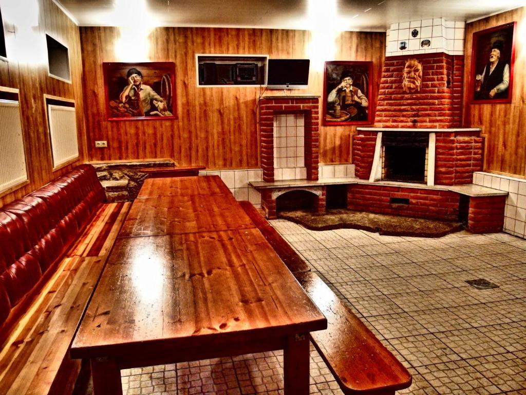 Urusel Guesthouse Tallinn Bagian luar foto